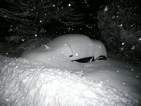Auto im Schnee